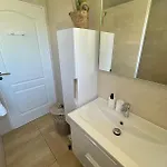 Avec Piscine Entièrement Rénovée à 5min De La De Pinia Villa *