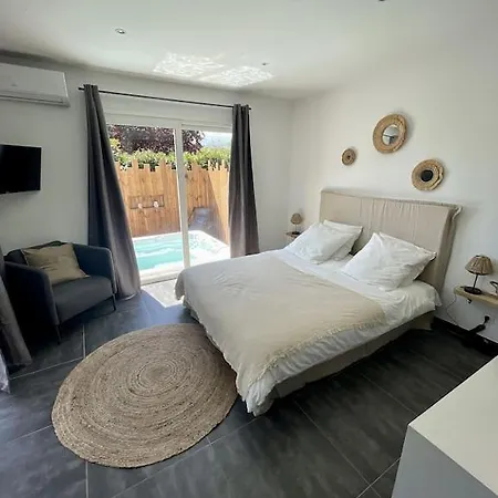 Avec Piscine Entièrement Rénovée à 5min De La De Pinia *