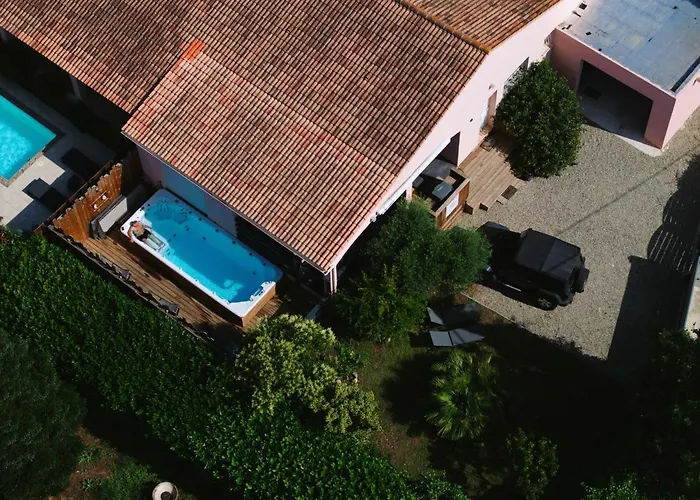 Avec Piscine Entierement Renovee A 5min De La De Pinia